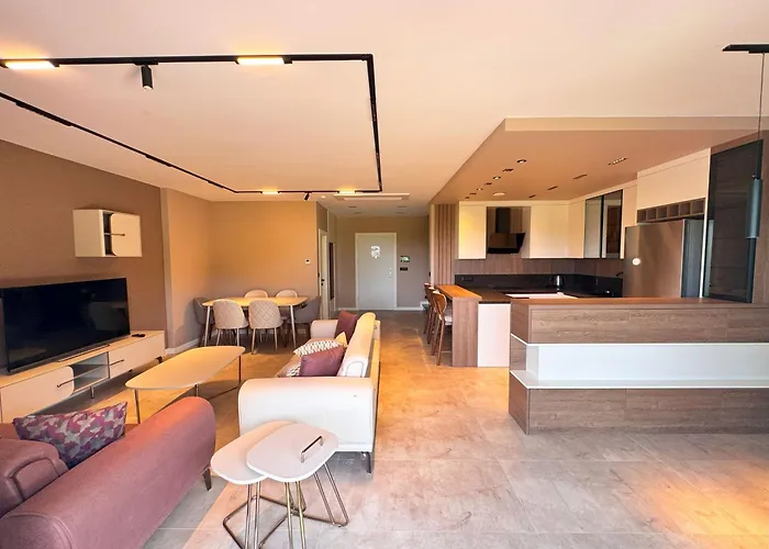 Privia By Seven For Life Vila Kusadası