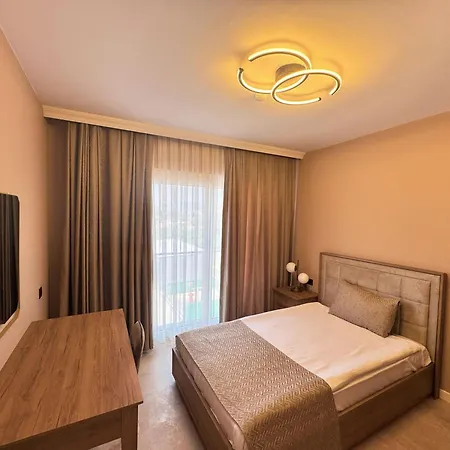 Privia By Seven For Life *